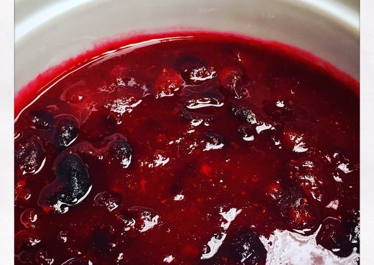 Simple Way to Make Favorite Cranberry Orange Sauce