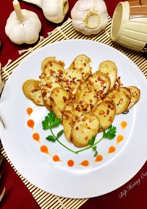 Hình của món Nấm Đùi Gà Xào Bơ Tỏi Chay.