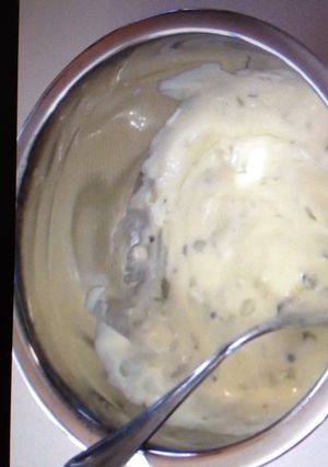 A picture of Big Mac Sauce.
