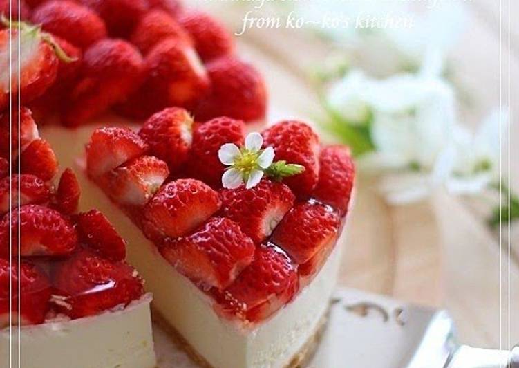 Simple Way to Prepare Quick Authentic No-Bake Cheesecake With Strawberries