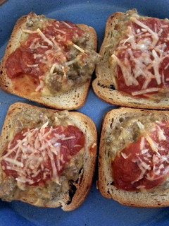 A picture of Mini Pizza.