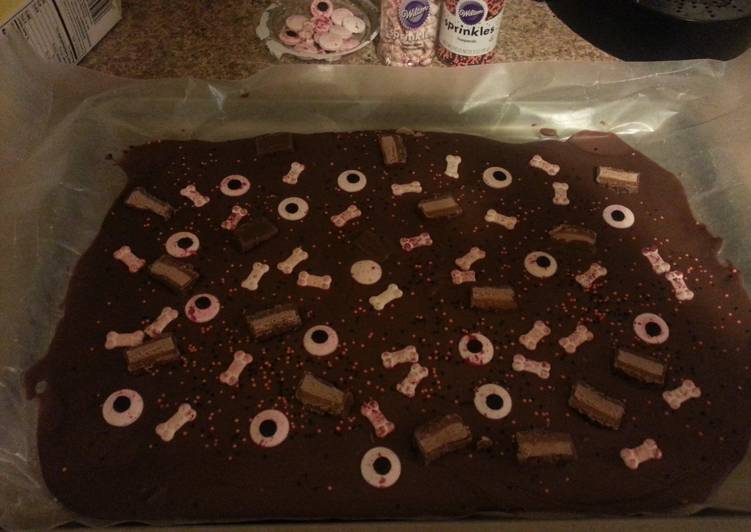 Step By Step Guide to Make Any Night Of The Week Halloween Bark