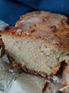 Una foto de Budín de limón Súper fácil 🍋