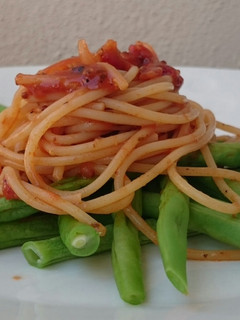 A picture of Spaghetti In Whole Grain Mustard Sauce.