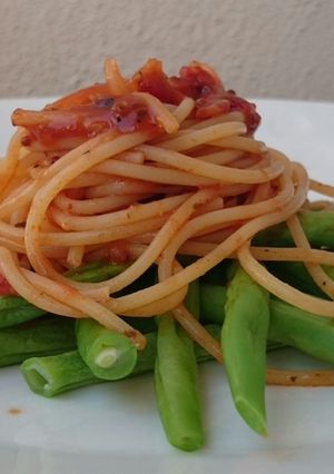 A picture of Spaghetti In Whole Grain Mustard Sauce.