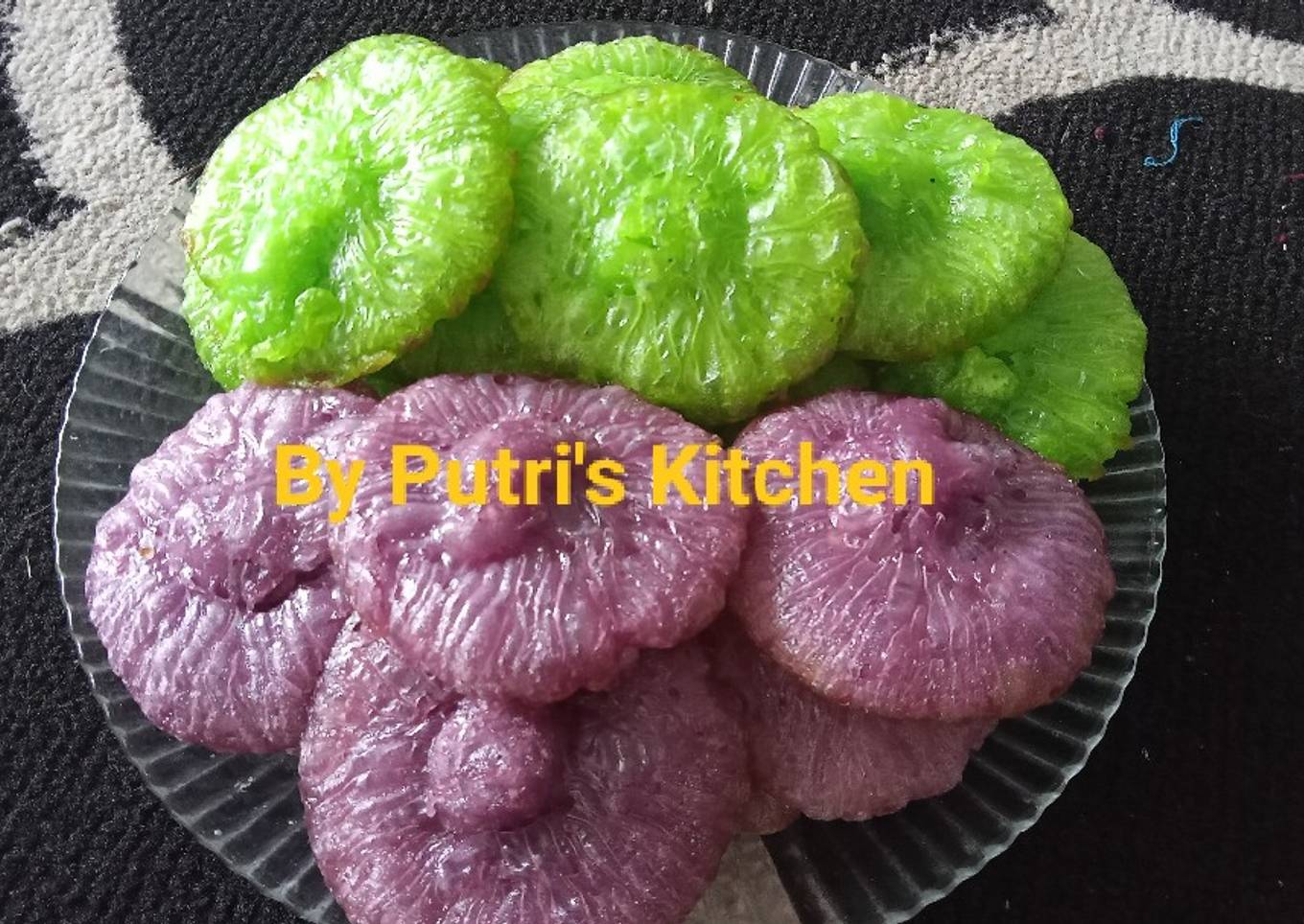 Kue Cucur