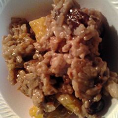 A picture of rice pudding.