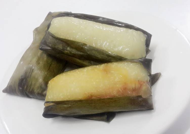 Recipe of Tasty Kanya's Banana with Sticky Rice / Khao Tom Pad