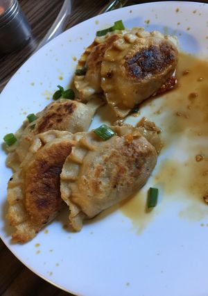A picture of Vegan Pan-fried Dumplings.