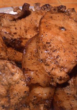 A picture of Juicy Pan Fried Porkchops.