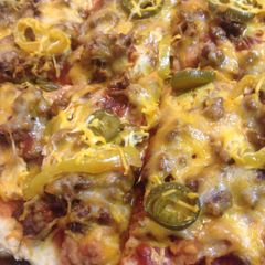 A picture of Taco Pizza.