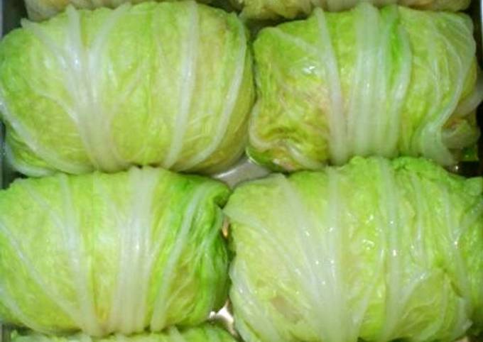 Healthy Chinese Cabbage Rolls with Tofu