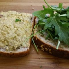 A picture of Avocado cashew sandwich.