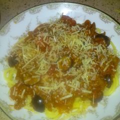 A picture of Momma's chunky spaghetti sauce.