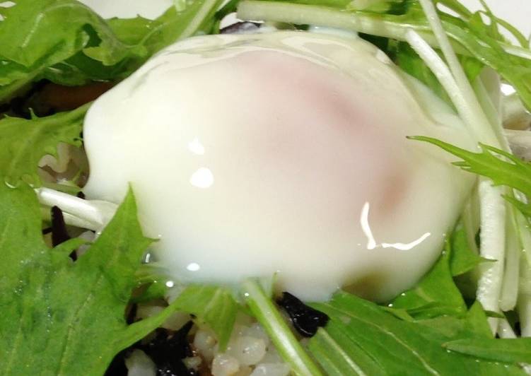 Microwaved Easy Poached Egg