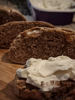 Una foto de Pan de centeno con nueces