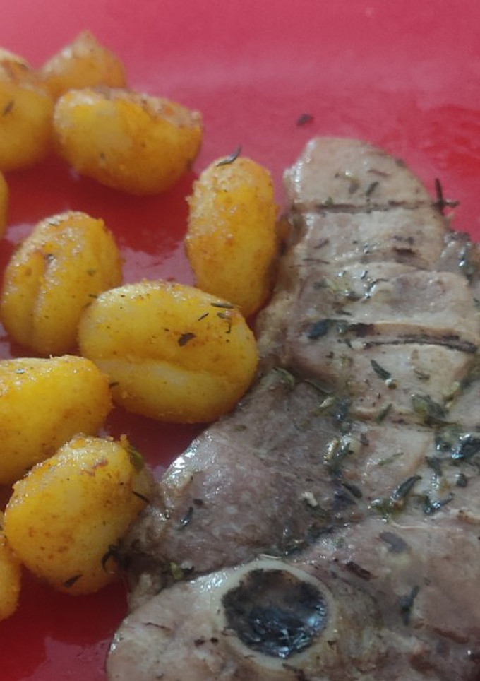 Una foto de Chuletas de pavo a las finas hierbas