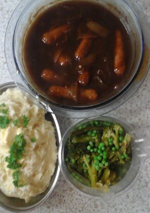A picture of My Sausage and Onion Gravy 😊.
