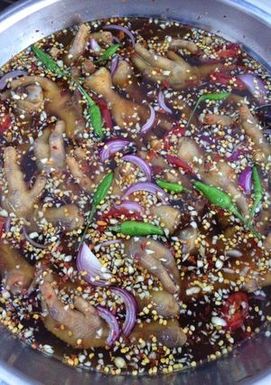 Hình của món Chân gà ngâm nước mắm.