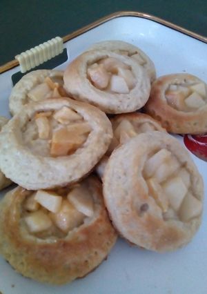 Una foto de Mini pie de pera y manzana