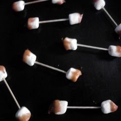 A picture of Secondhand Cottonswabs / Used Q-Tips Halloween.