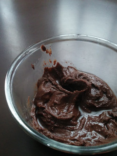 A picture of Homemade peanut butter with variations.