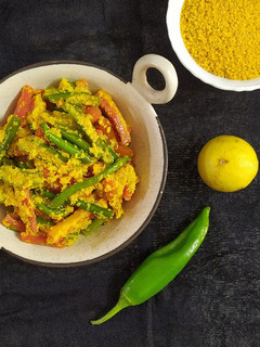 મરચા ગાજર નું અથાણું (Marcha Carrot Athanu Recipe In Gujarati) રેસીપી મુખ્ય ફોટો
