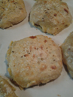 A picture of Baked Meat pies.