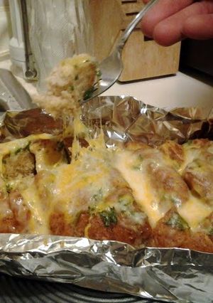 A picture of cheesy garlic bread.