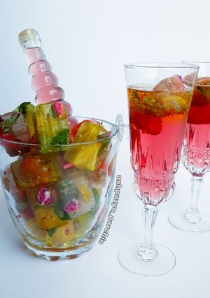 عکسی از دستور شربت گل محمدی 🌸