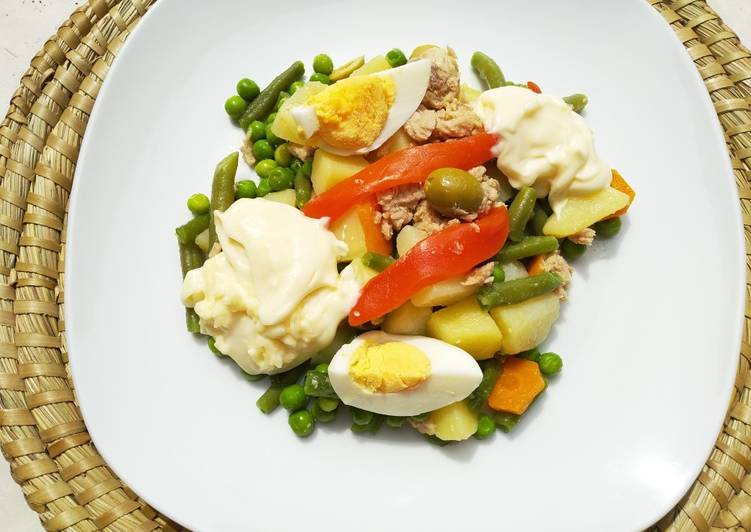 Ensaladilla rusa casera