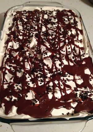 A picture of Oreo Pudding Pie.