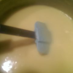 A picture of How to make custard from the homemade custard powder recipe.