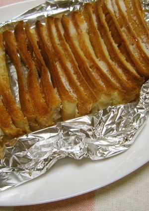 A picture of Rusk-style Bread Crusts.