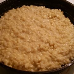 A picture of Sweet cream corn.