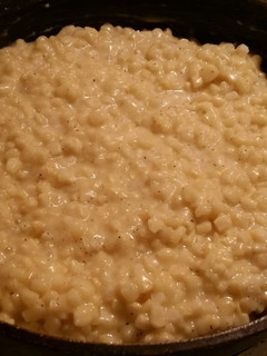 A picture of Sweet cream corn.