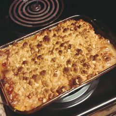 A picture of Peach crumble🍑.