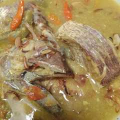 รูปของ Ikan masak kuning