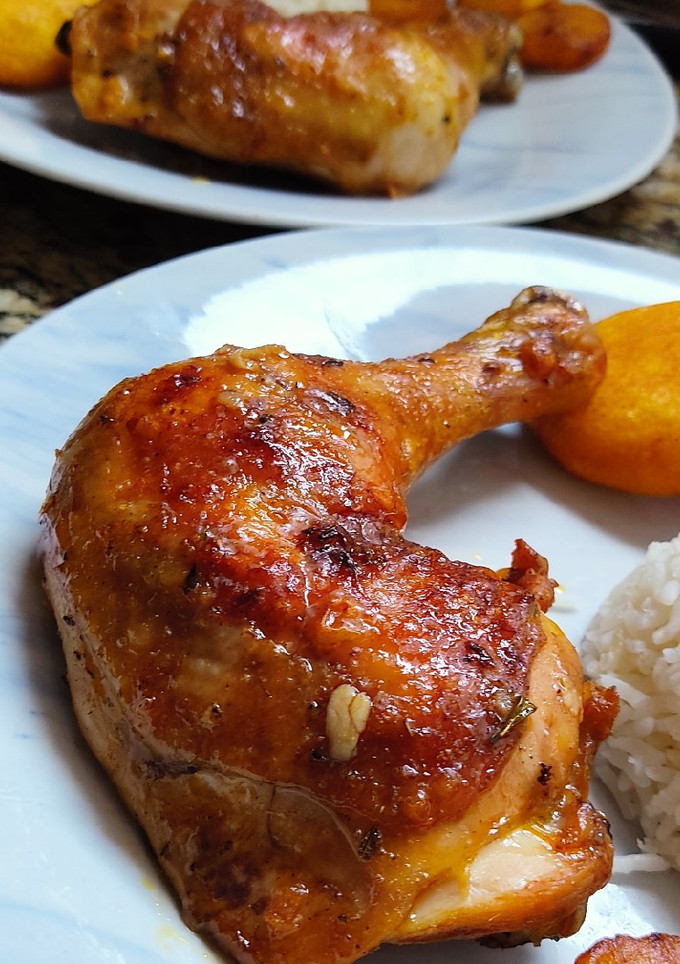 Una foto de Pollo al horno sencillo