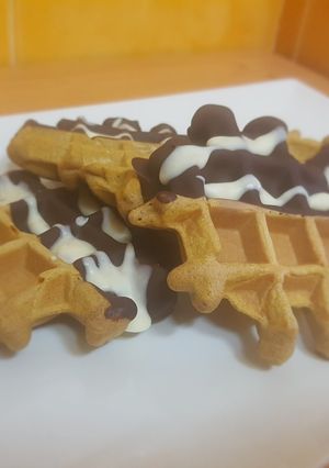 Una foto de Gofres de calabaza y chocolate