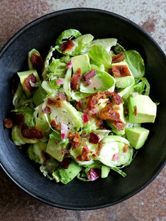 A picture of Avocado & bacon salad.