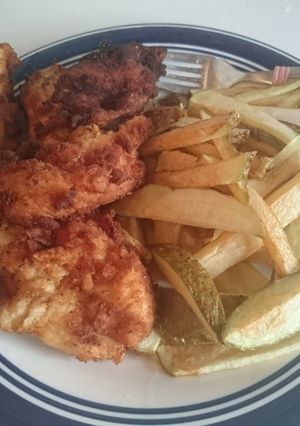 A picture of Tommy Boy's Legendary Chicken Tenders.