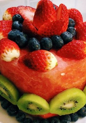 A picture of Watermelon "CAKE".