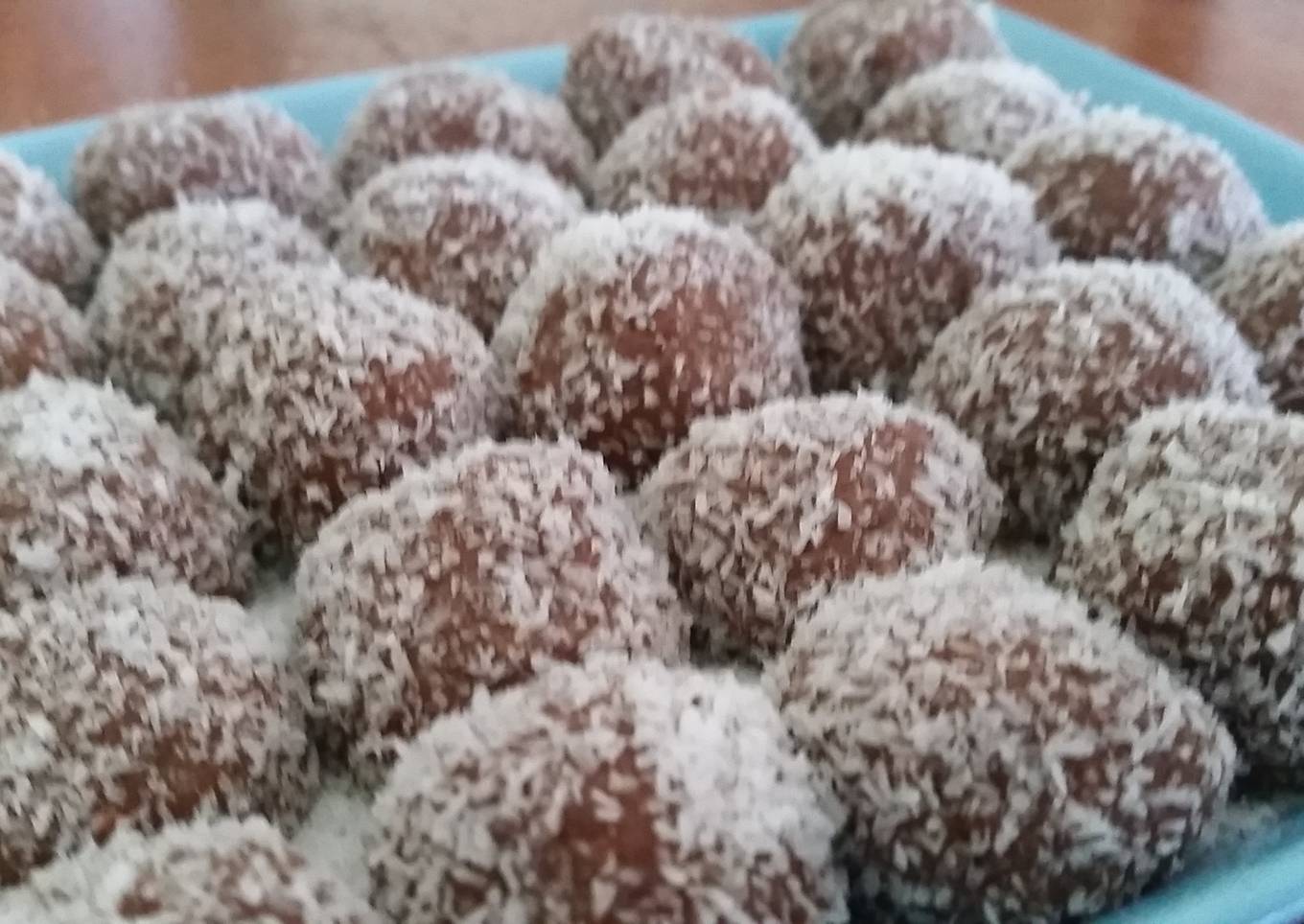Tim Tam Choccy Balls