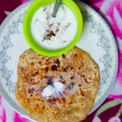 A picture of Carrot paratha.