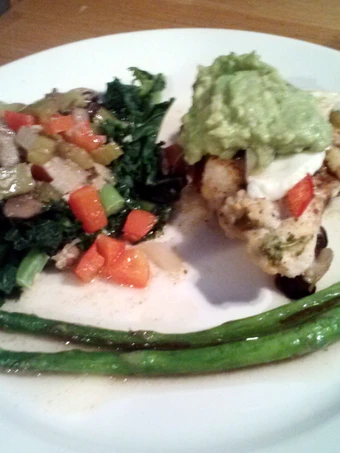 Easy Ways Make Recipes Garden Chicken with Marinated Fresh Mozeralla, Garlic Kale, butter seared Asparagus and Guacamole topping the So Delicious Tasty.