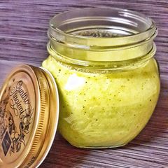 A picture of Salsa Verde.