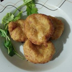 A picture of Potato and Corned Beef Fritters.