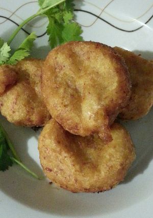 A picture of Potato and Corned Beef Fritters.