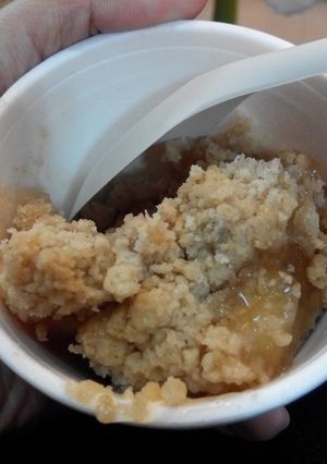 A picture of Apple Crumble.